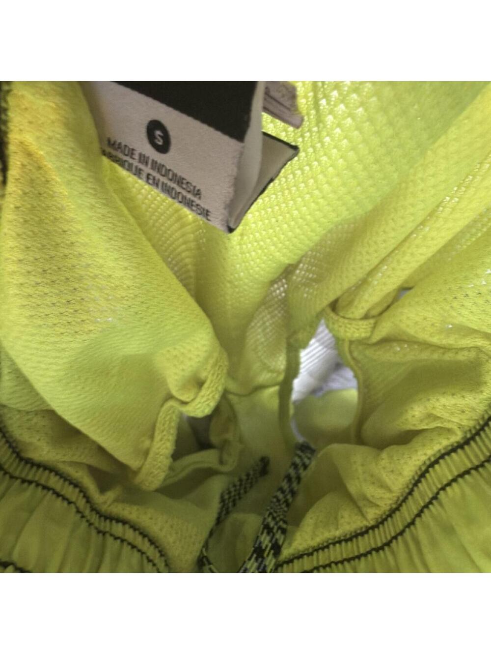 Nike Boys swim suit Size S 8-9 Years - Picture 3 of 3